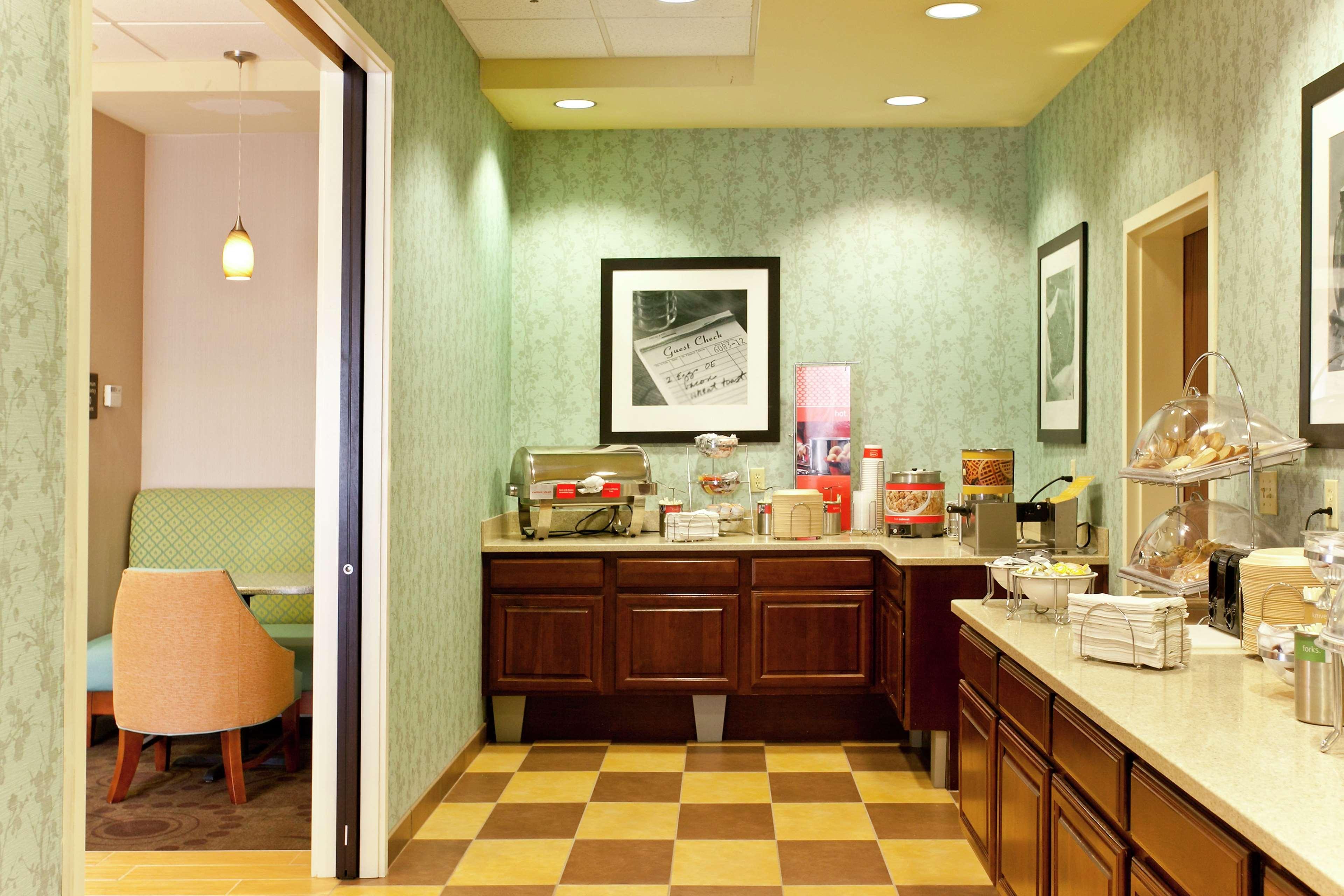 Hampton Inn Inwood Buitenkant foto