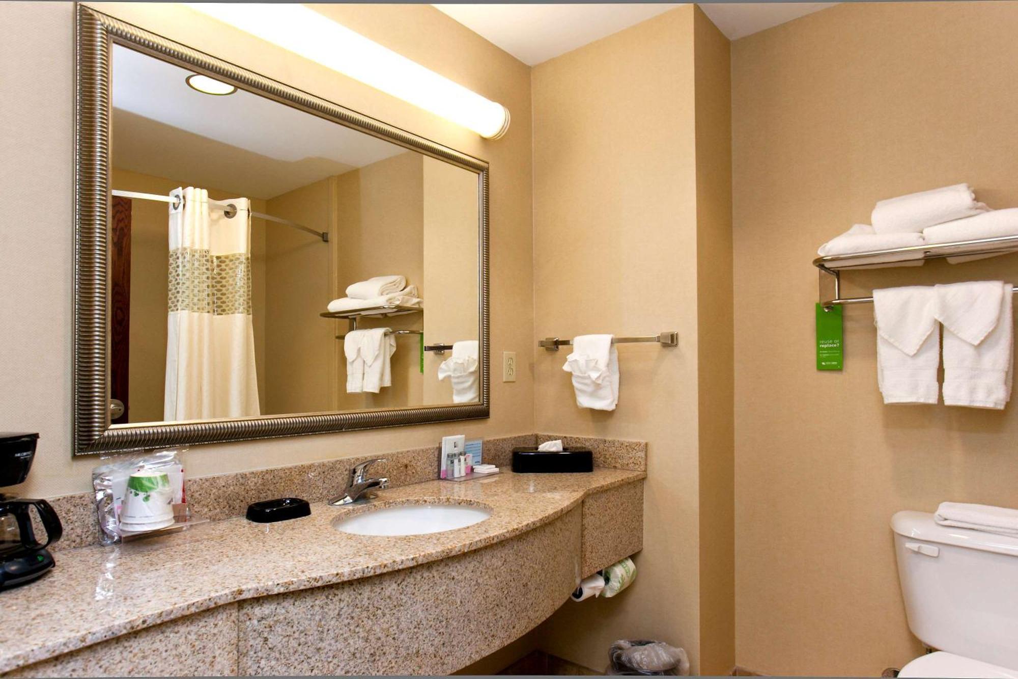 Hampton Inn Inwood Buitenkant foto