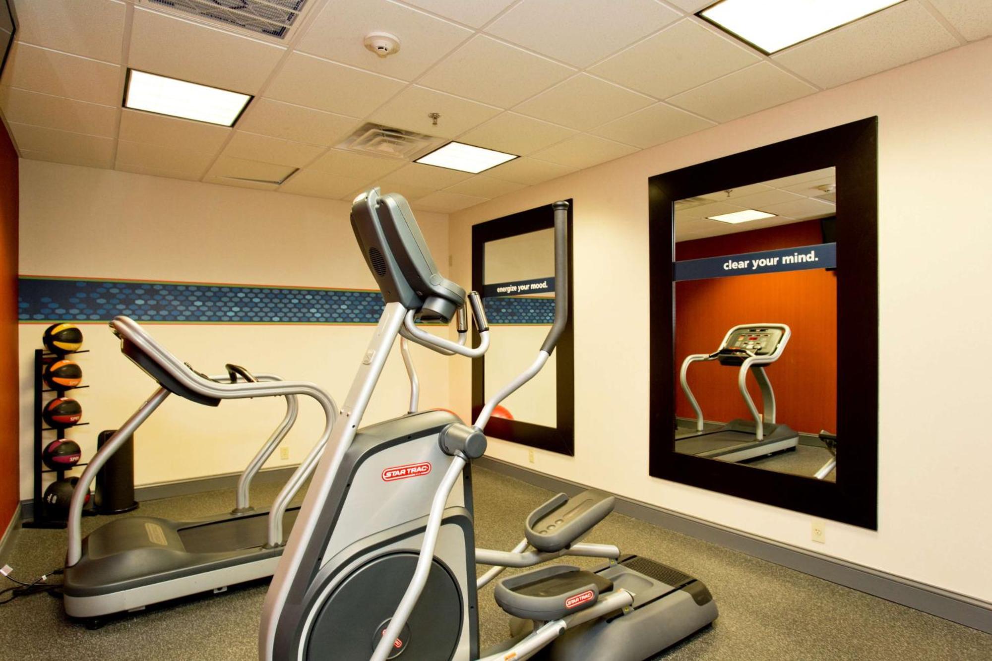 Hampton Inn Inwood Buitenkant foto