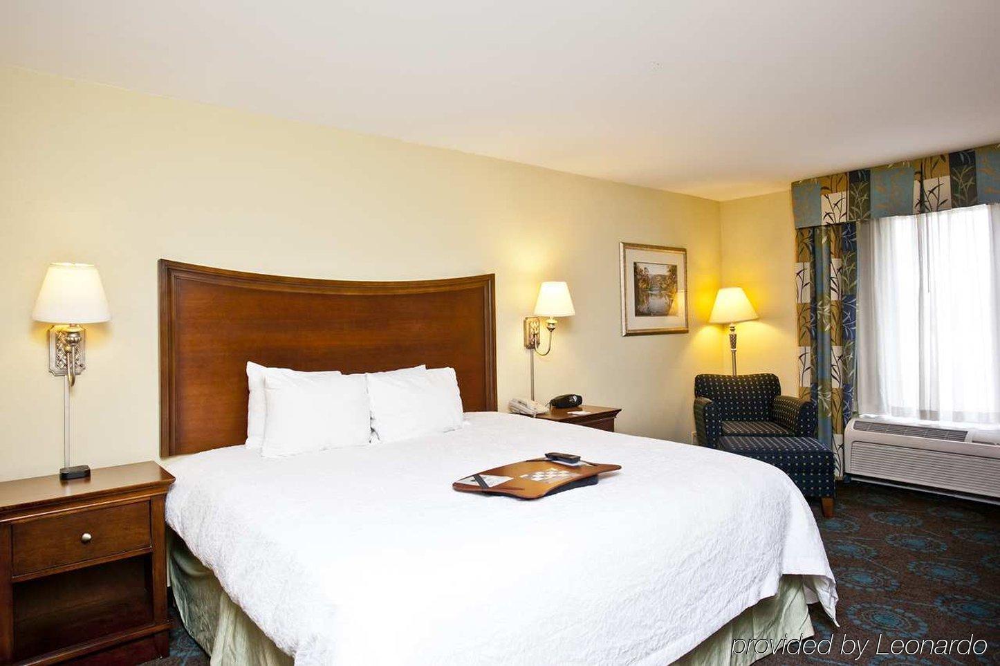 Hampton Inn Inwood Buitenkant foto